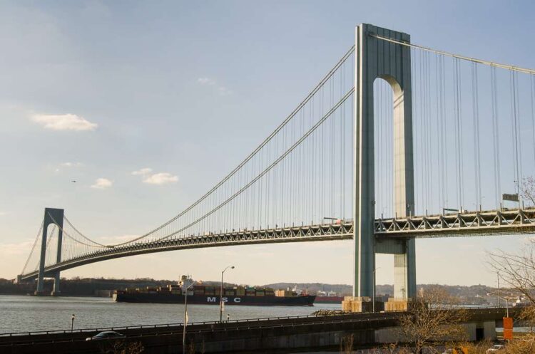 verranzano narrows bridge in nyc on sunny day